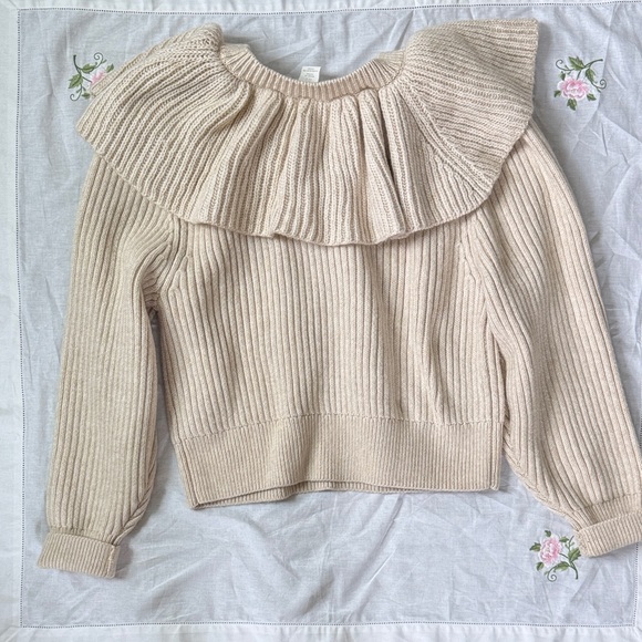 H&M Cream Ruffled V-Neck Sweater - Picture 8 of 8